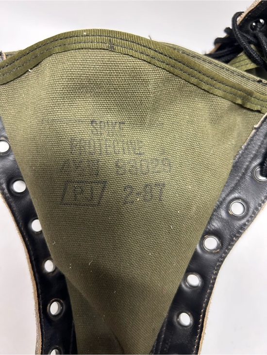 US Army 1965 NOS Vietnam Era Combat Jungle Boots Tropical Pattern C.I.C. 4 1/2 main image 6